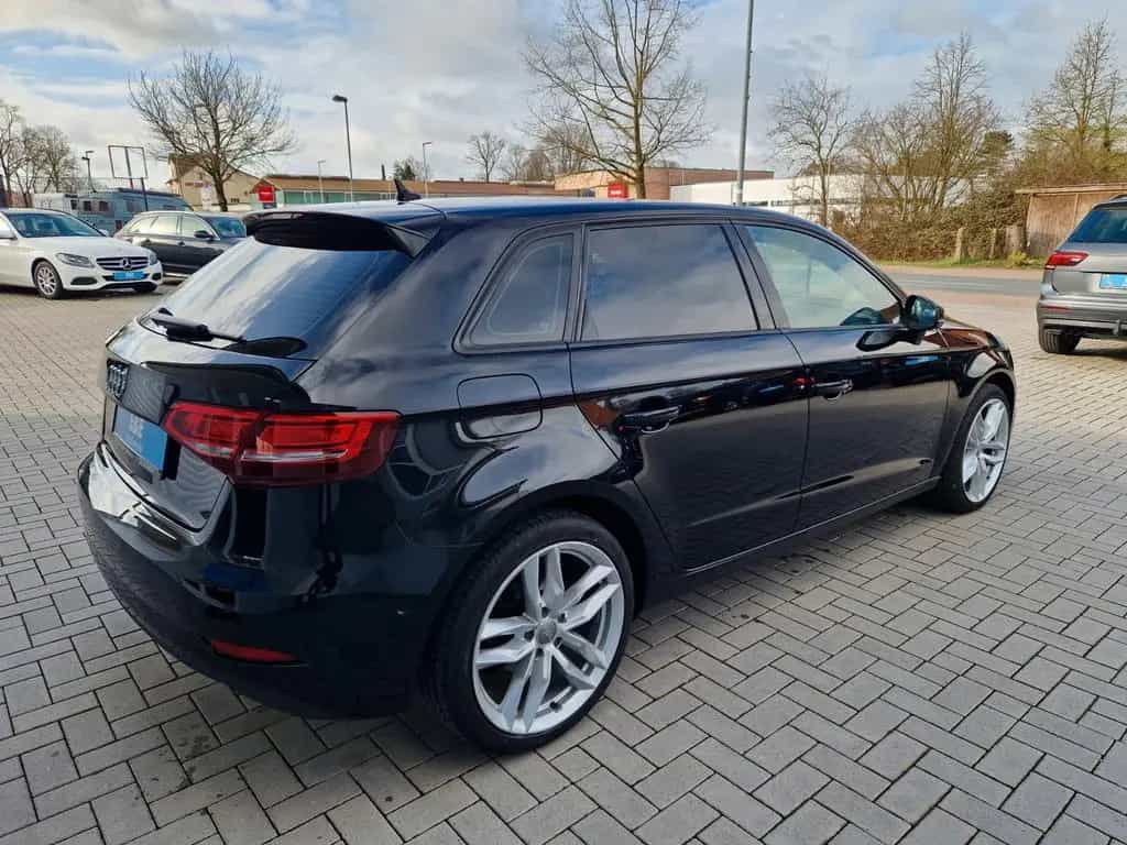 Audi A3 Sportback 2.0 TDI+Automatik+Scheckheft+HU neu 12/2016-photo-2