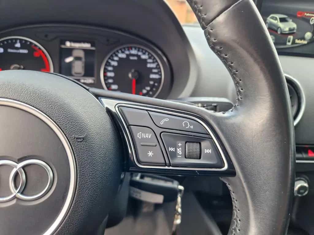 Audi A3 Sportback 2.0 TDI+Automatik+Scheckheft+HU neu 12/2016-photo-27