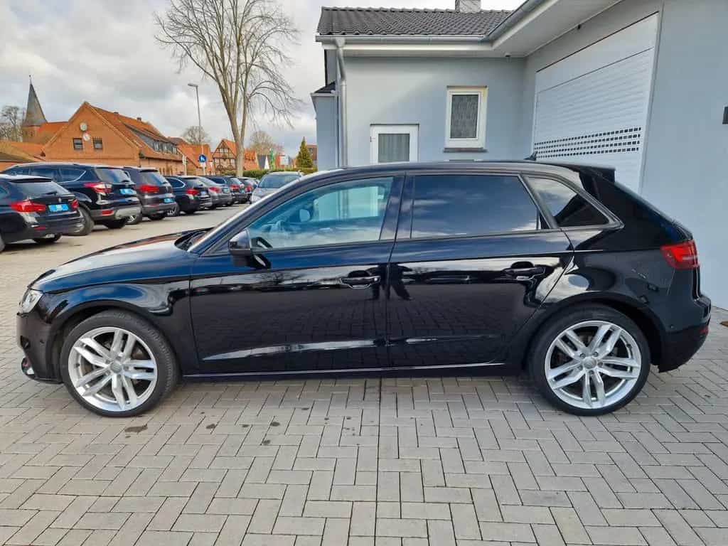 Audi A3 Sportback 2.0 TDI+Automatik+Scheckheft+HU neu 12/2016-photo-5