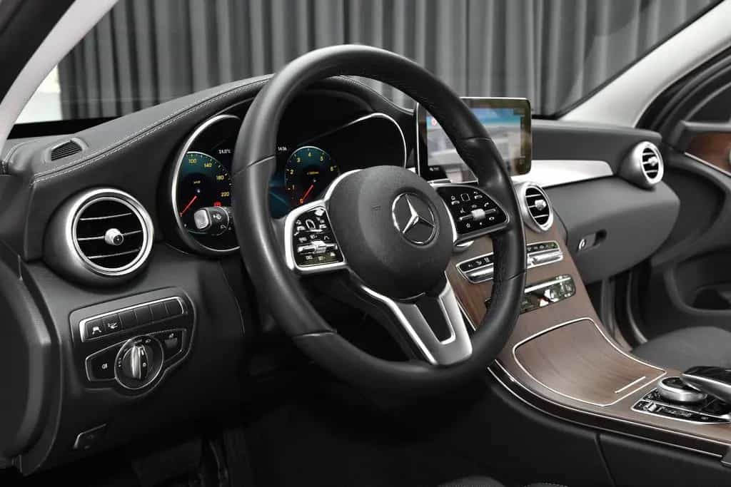 Mercedes-Benz C 200 T *AMG* Night* Unfallfrei* HUD*Keyless* 11/2018-photo-28