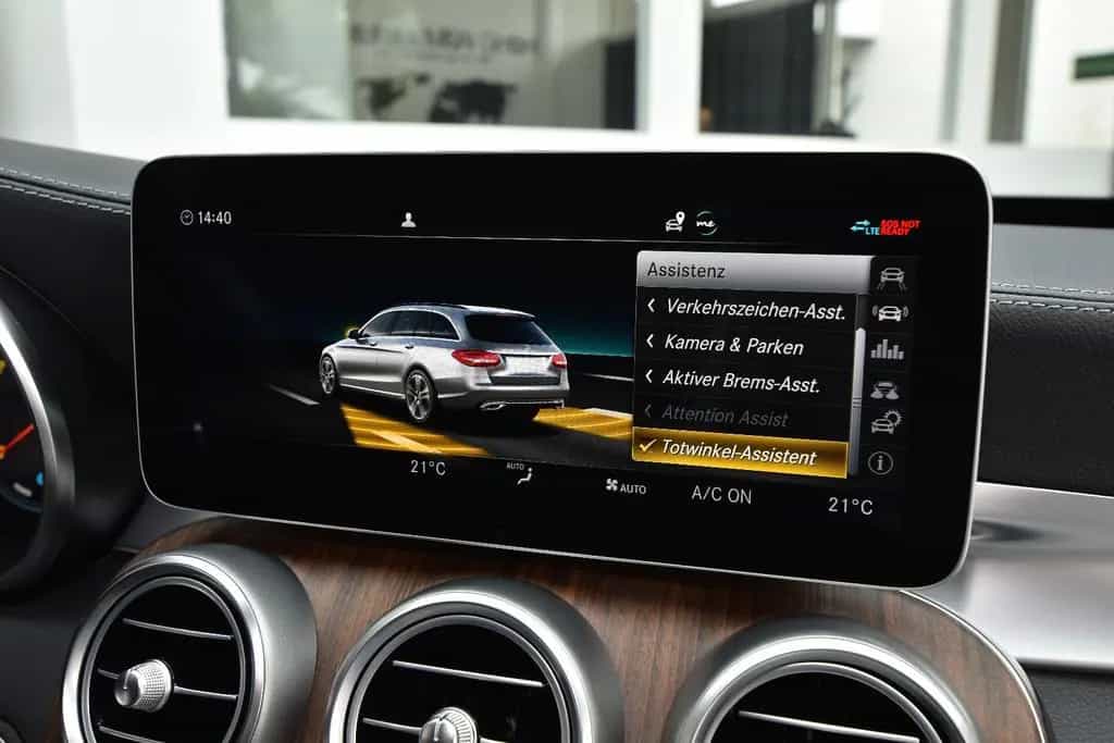Mercedes-Benz C 200 T *AMG* Night* Unfallfrei* HUD*Keyless* 11/2018-photo-35