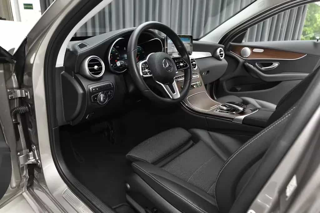 Mercedes-Benz C 200 T *AMG* Night* Unfallfrei* HUD*Keyless* 11/2018-photo-5