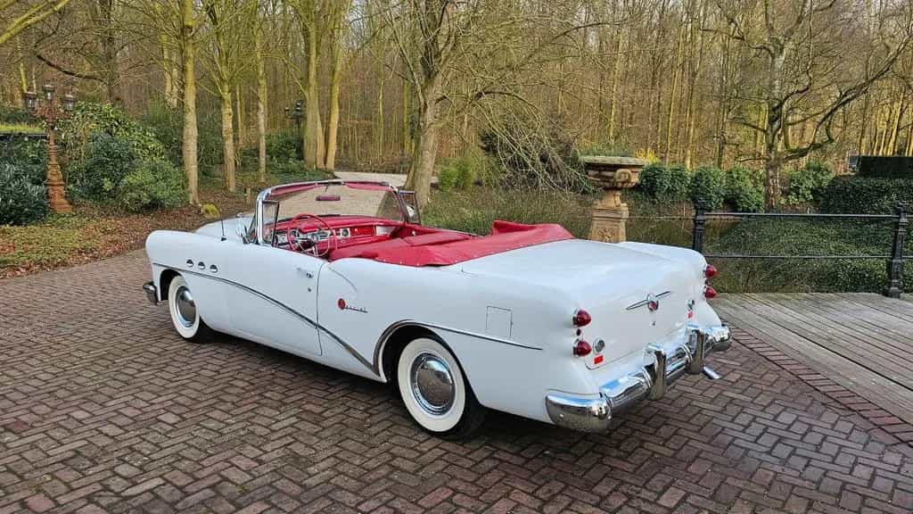 Buick Roadmaster 1954 Buick Special Cabrio Note -1 Roadmaster 06/1954-photo-1