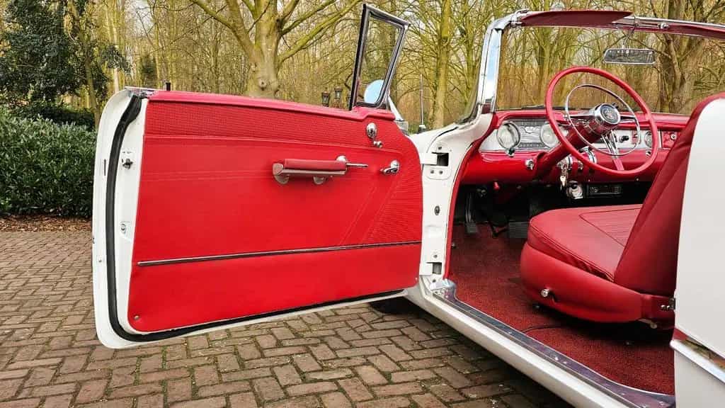 Buick Roadmaster 1954 Buick Special Cabrio Note -1 Roadmaster 06/1954-photo-16