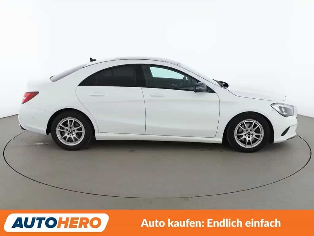 Mercedes-Benz CLA 200 CLA 200 Urban Aut.*NAVI*CAM*TEMPO*SHZ* 04/2018-photo-6