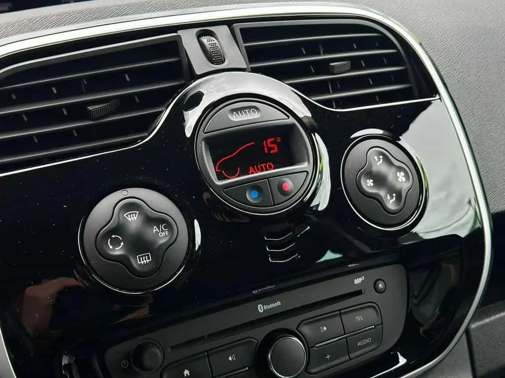 Renault Kangoo 1.2TCE ENERGY INTENS AHK#CAM#SHZ#NAV#1.HA 08/2017-photo-17