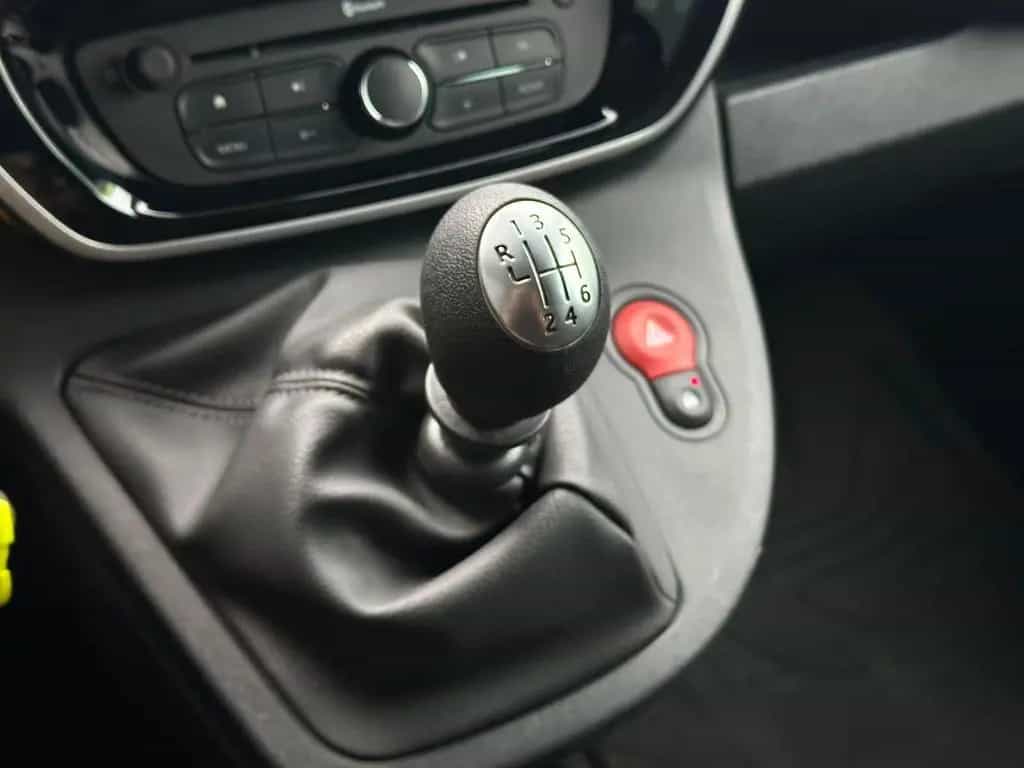 Renault Kangoo 1.2TCE ENERGY INTENS AHK#CAM#SHZ#NAV#1.HA 08/2017-photo-19