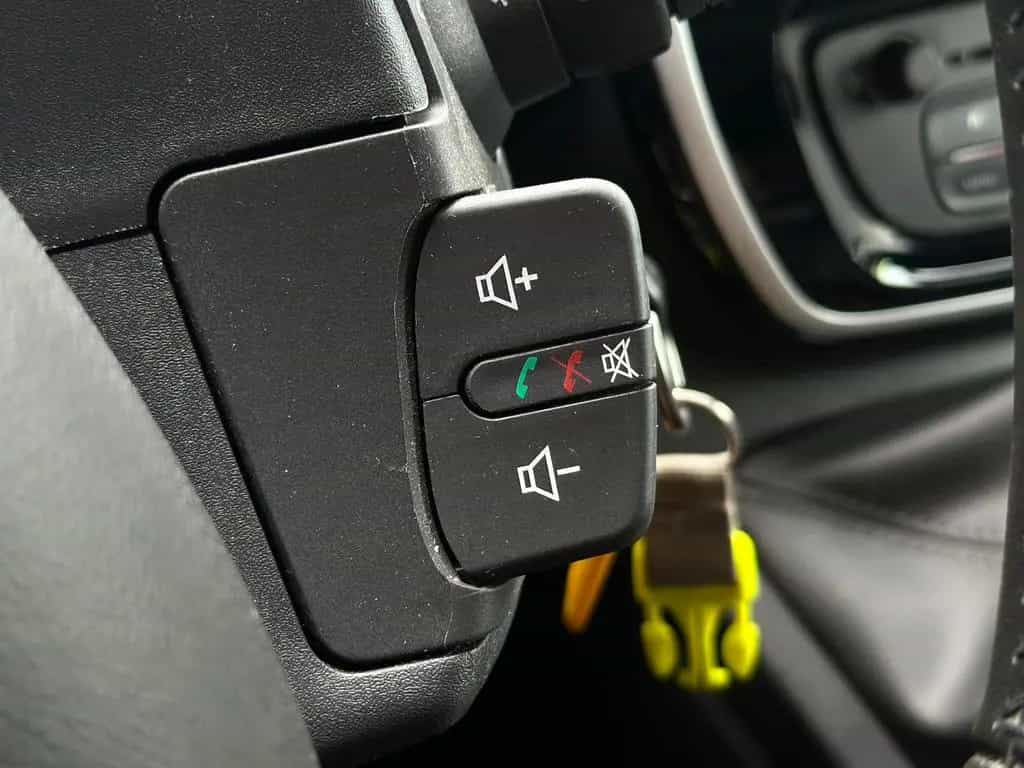 Renault Kangoo 1.2TCE ENERGY INTENS AHK#CAM#SHZ#NAV#1.HA 08/2017-photo-33