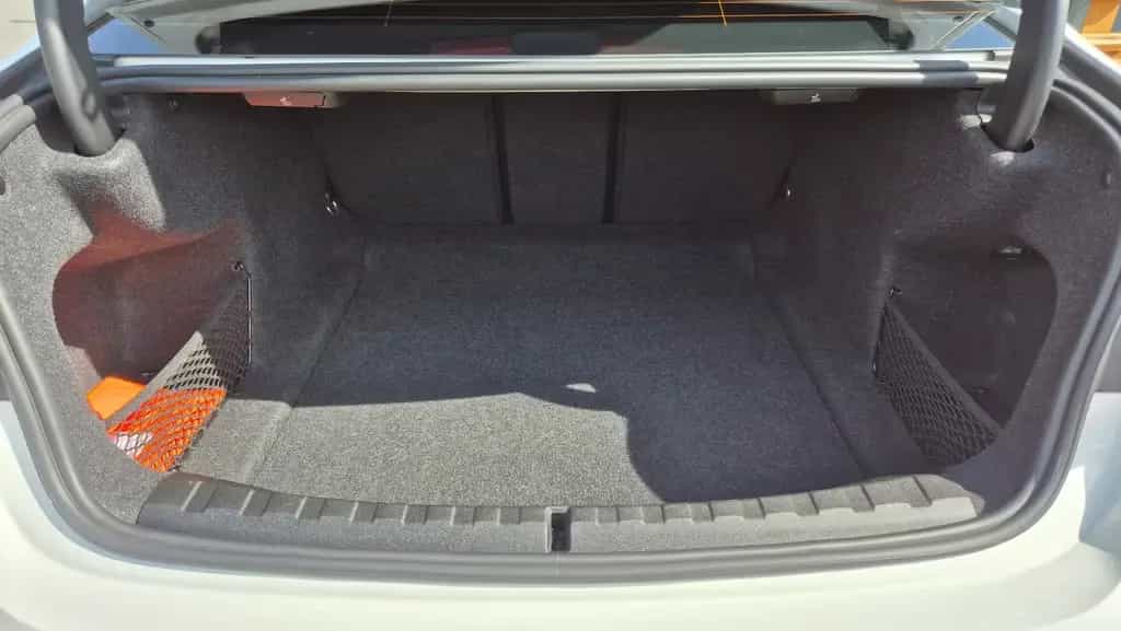 BMW 318 Limousine 318 i Advantage*Navi*LED*ACC 09/2021-photo-18