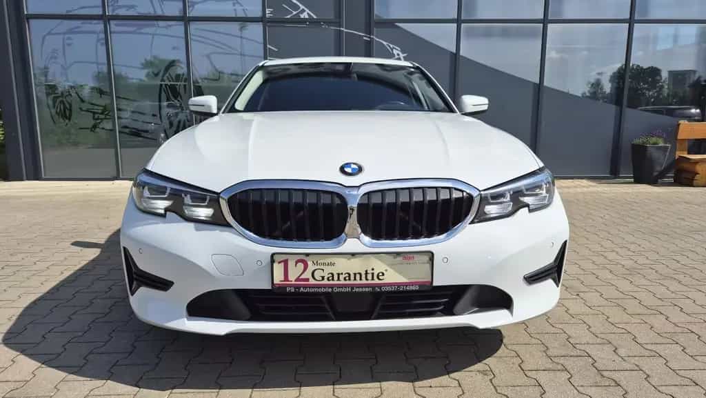 BMW 318 Limousine 318 i Advantage*Navi*LED*ACC 09/2021-photo-6