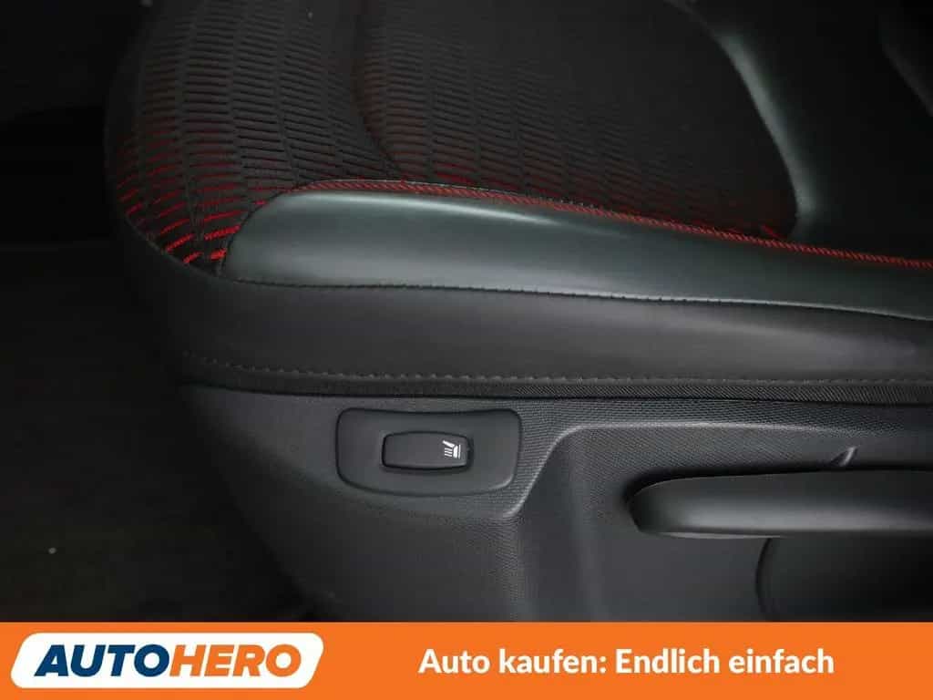 Renault Captur 1.2 TCe Helly Hansen Aut.*NAVI*TEMPO*PDC* 09/2015-photo-29