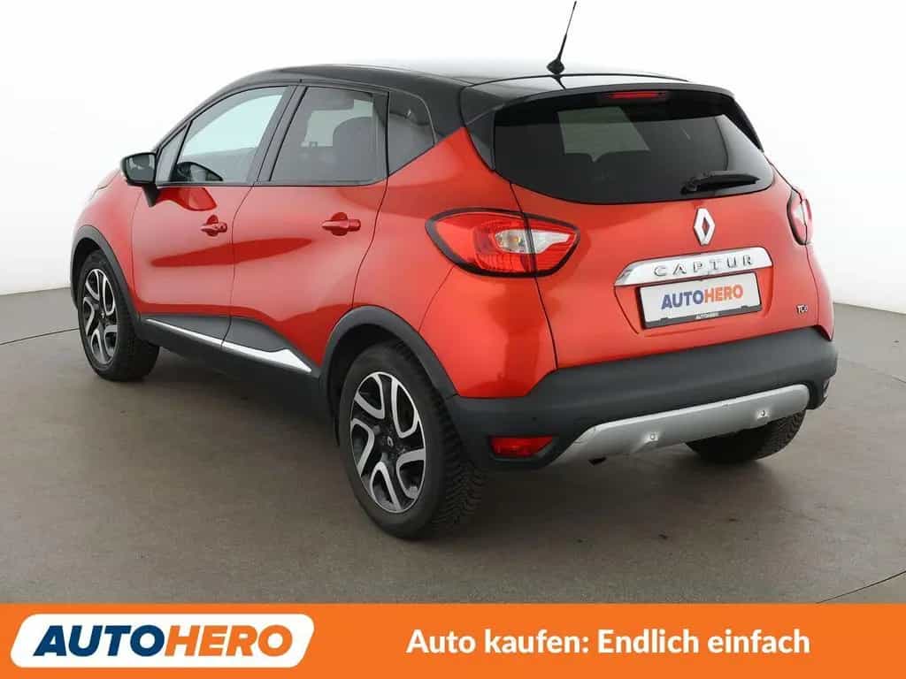 Renault Captur 1.2 TCe Helly Hansen Aut.*NAVI*TEMPO*PDC* 09/2015-photo-3