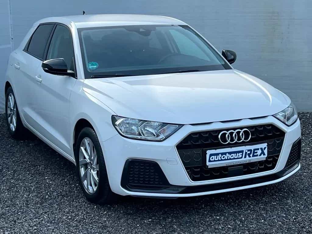 Audi A1 Sportback 30 TFSI  DIGITAL-COCKPIT 08/2021-photo-2