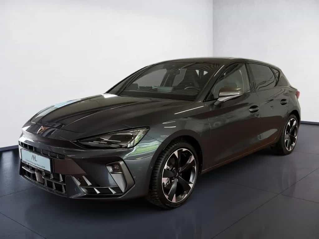 Cupra Leon 1.5 eTSI DSG Edge Matrix Navi ACC RFK ACC 04/2025-photo-1