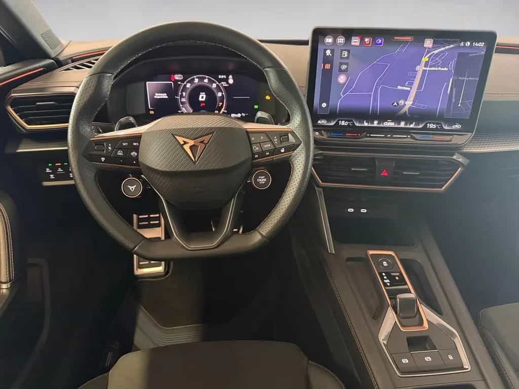 Cupra Leon 1.5 eTSI DSG Edge Matrix Navi ACC RFK ACC 04/2025-photo-17