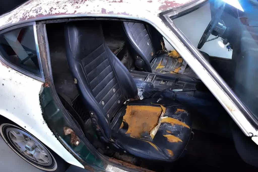 Datsun 240Z 06/1970-photo-19