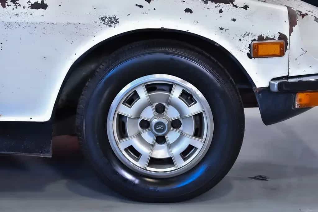 Datsun 240Z 06/1970-photo-7