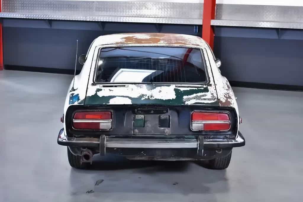 Datsun 240Z 06/1970-photo-9
