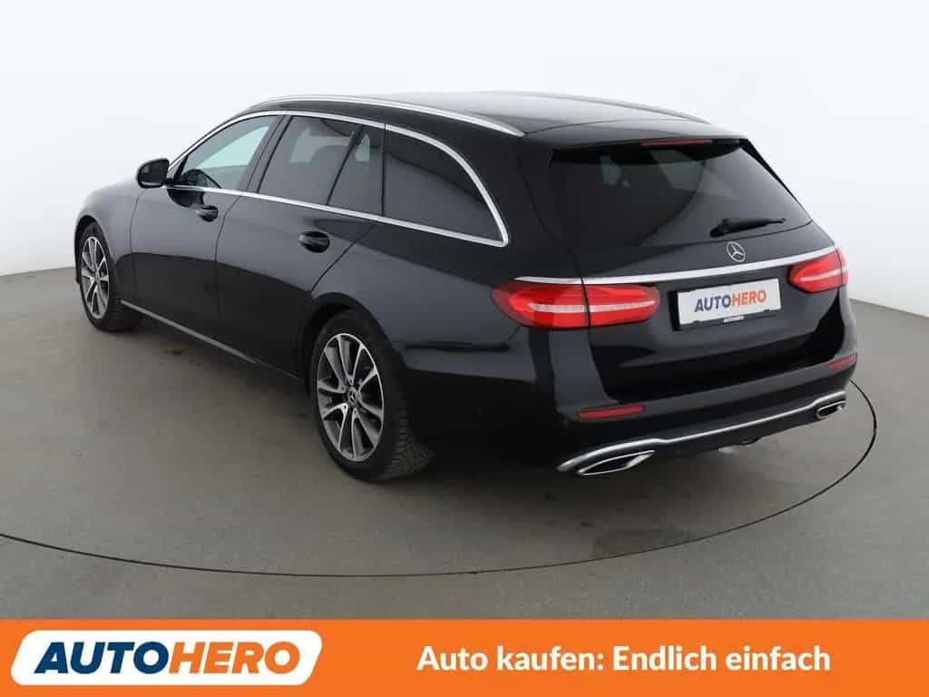 Mercedes-Benz E 200 E-Klasse E 200 Mild-Hybrid T Avantgarde Aut.*NAV 12/2020-photo-3