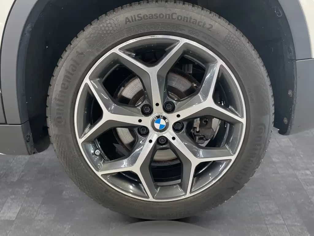 BMW X1 xDrive20d Navi AHK Kamera Pano.Dach HiFi LED 03/2019-photo-10