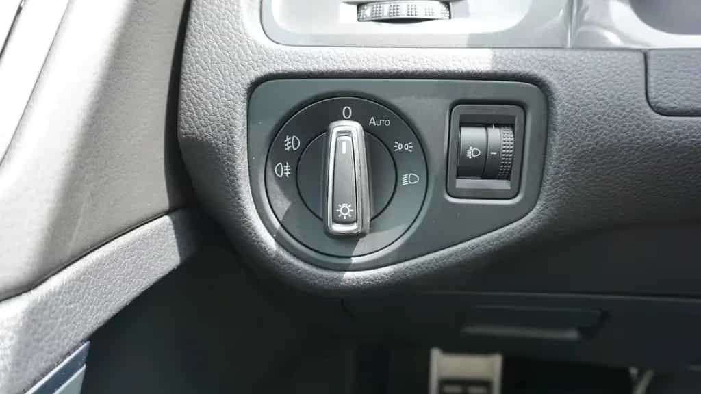 Volkswagen Golf VII Alltrack, Variant, BMT, 4M,T.Leder,Navi 09/2016-photo-27