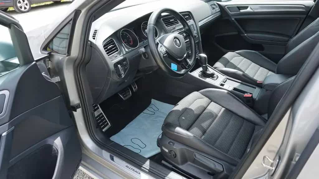 Volkswagen Golf VII Alltrack, Variant, BMT, 4M,T.Leder,Navi 09/2016-photo-3
