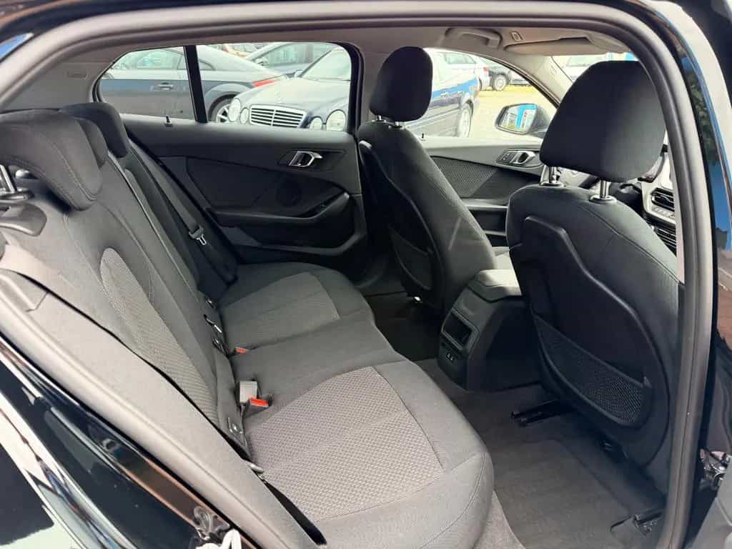 BMW 118 i Limousine 118 i Advantage Automatik 11/2021-photo-5