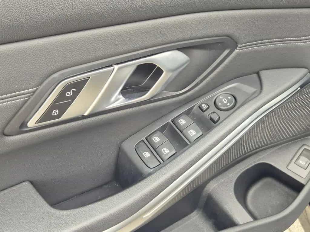 BMW 320 d Touring xDrive Aut. Sport Line 11/2020-photo-13