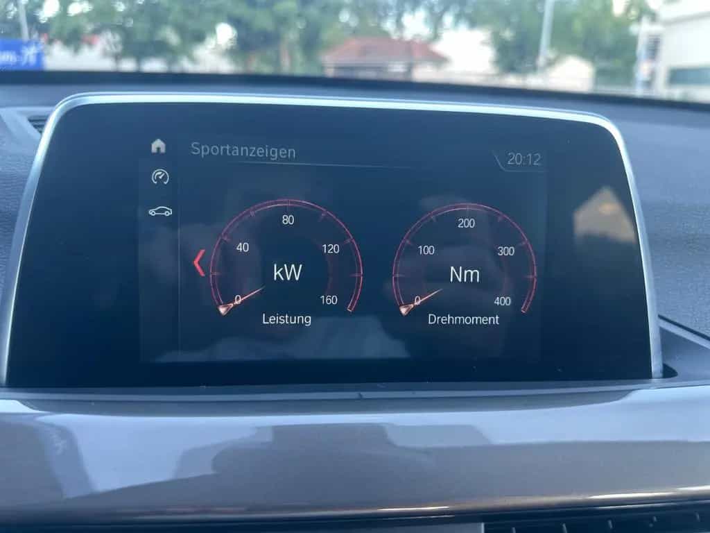 BMW X1 xDrive 20 d xLine 01/2019-photo-32