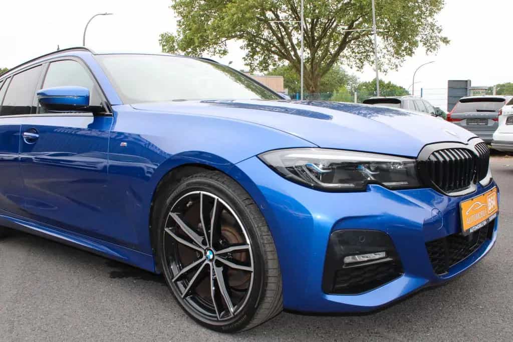 BMW 320 Touring 320 d xDrive M Sport/NAVI/PANO/HEAD-UP/ 01/2022-photo-3
