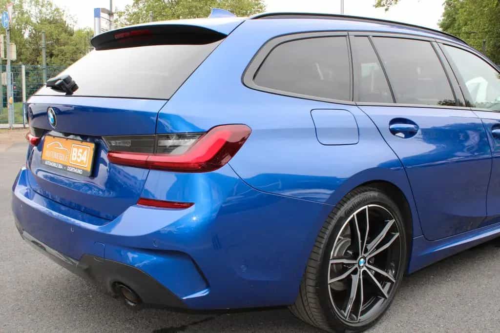 BMW 320 Touring 320 d xDrive M Sport/NAVI/PANO/HEAD-UP/ 01/2022-photo-7