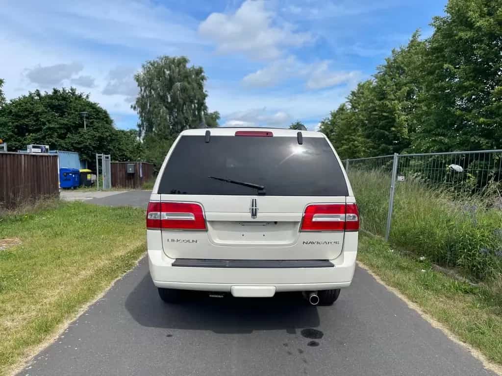 Lincoln Navigator 5,4 V8"AUTOMATIK"7 SITZE"KLIMA"ALLRAD" 12/2007-photo-3