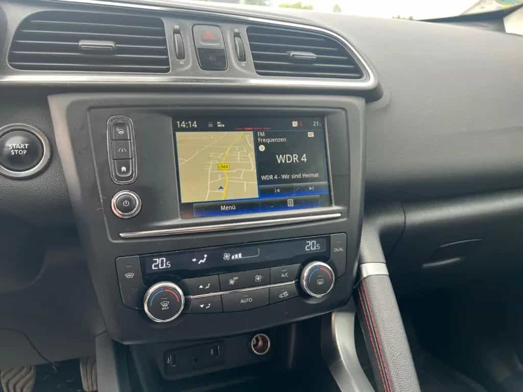 Renault Kadjar Crossborder BOSE SHZ LED KAMERA 03/2017-photo-12