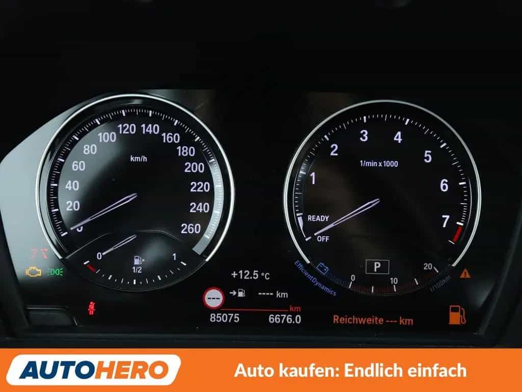 BMW X1 sDrive 20i xLine Aut.*NAVI*TEMPO*SHZ*PDC* 02/2019-photo-19