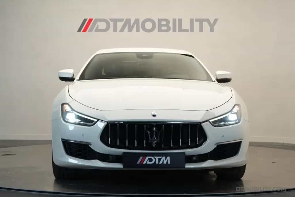 Maserati Ghibli 3.0 V6 D GranLusso | Zegna interieur | Bo 09/2018-photo-10