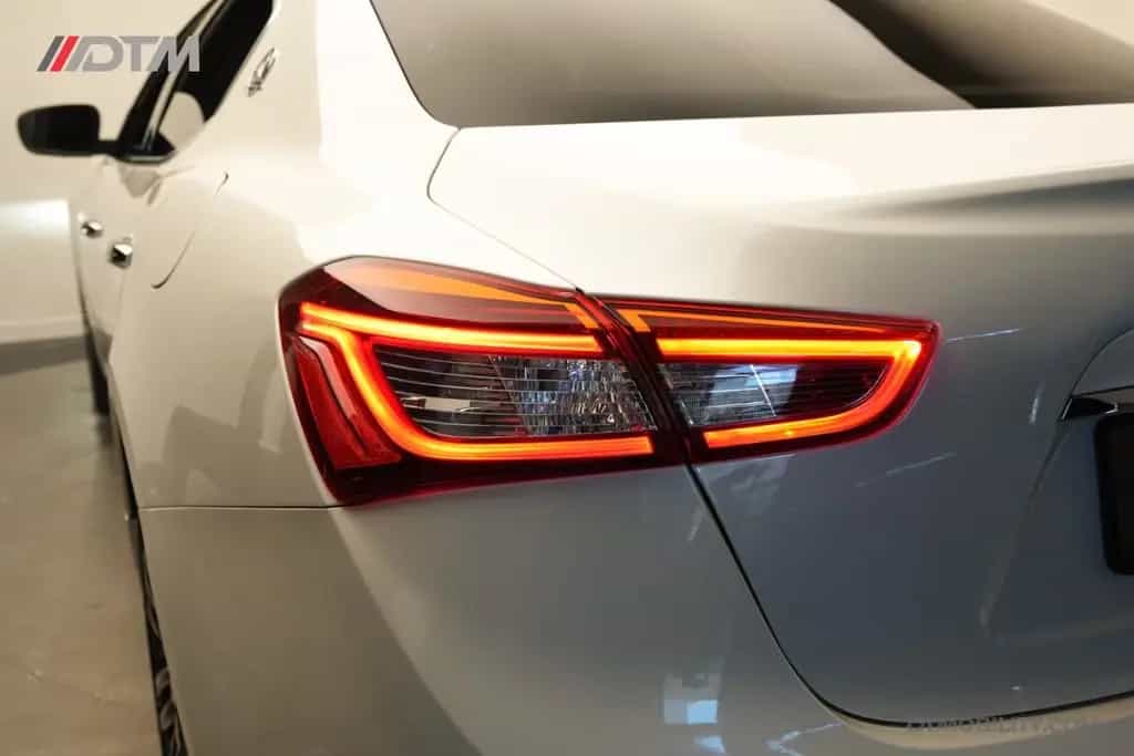 Maserati Ghibli 3.0 V6 D GranLusso | Zegna interieur | Bo 09/2018-photo-12