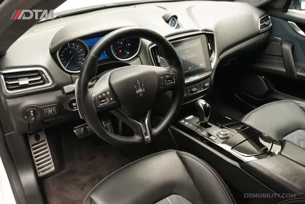 Maserati Ghibli 3.0 V6 D GranLusso | Zegna interieur | Bo 09/2018-photo-21
