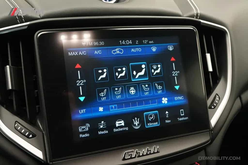 Maserati Ghibli 3.0 V6 D GranLusso | Zegna interieur | Bo 09/2018-photo-43