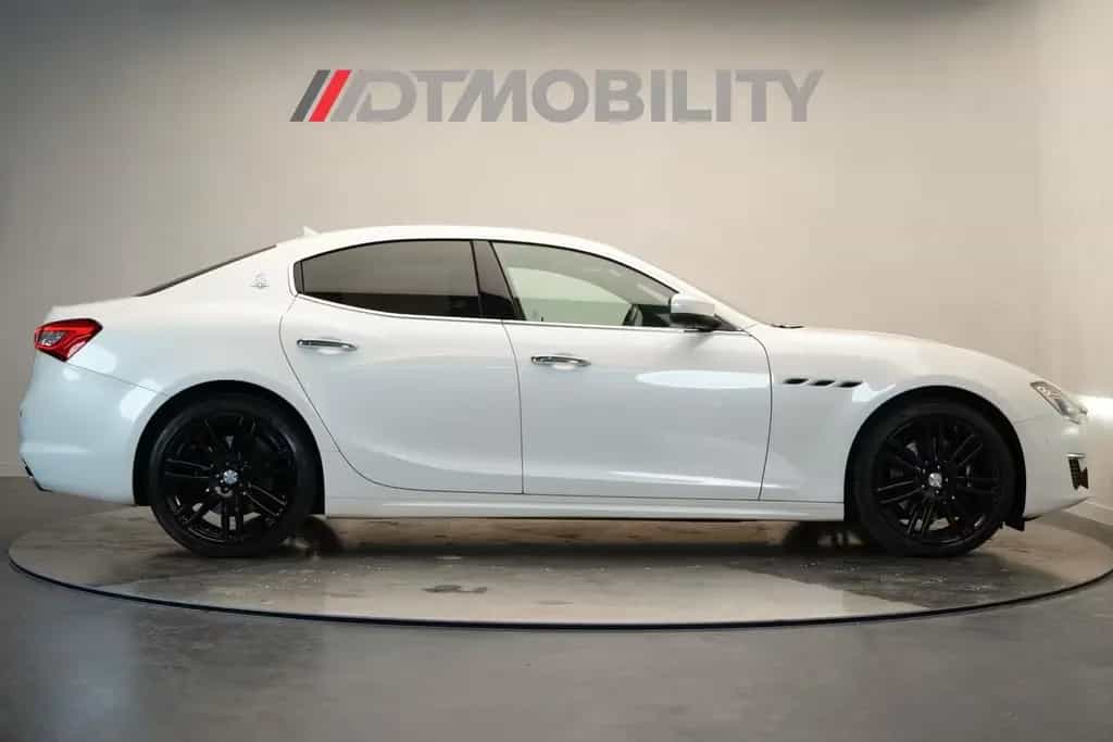 Maserati Ghibli 3.0 V6 D GranLusso | Zegna interieur | Bo 09/2018-photo-9