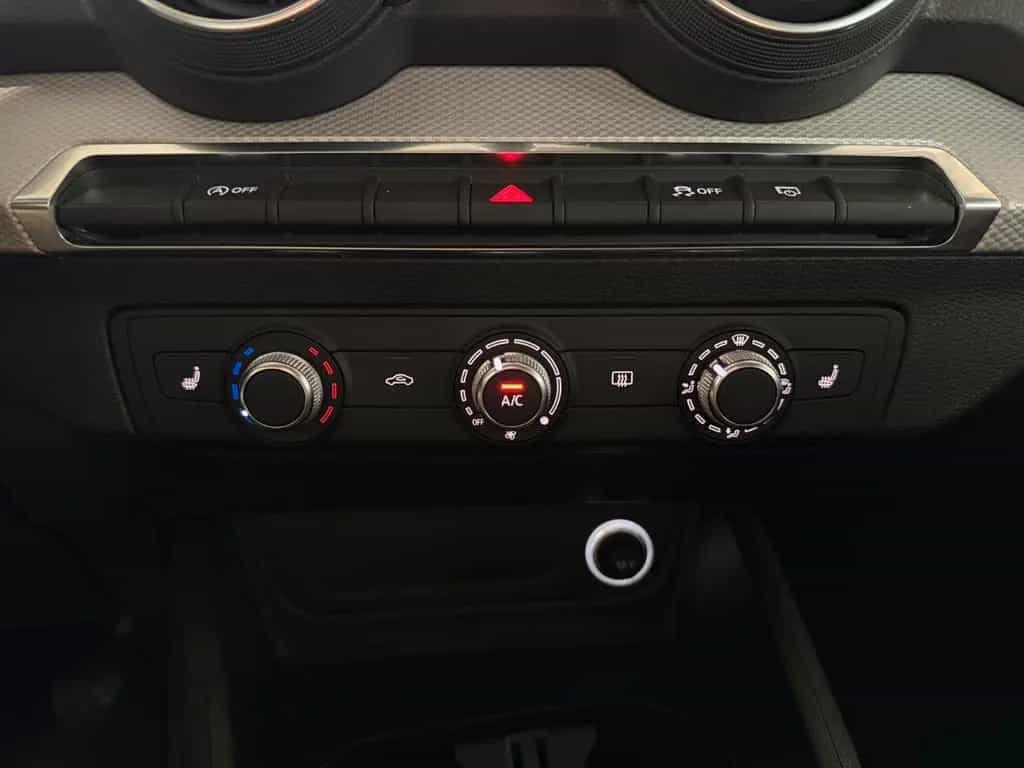 Audi Q2 30 TFSI basis*Bluetooth*PDC*Navi*Tempomat* 01/2019-photo-15