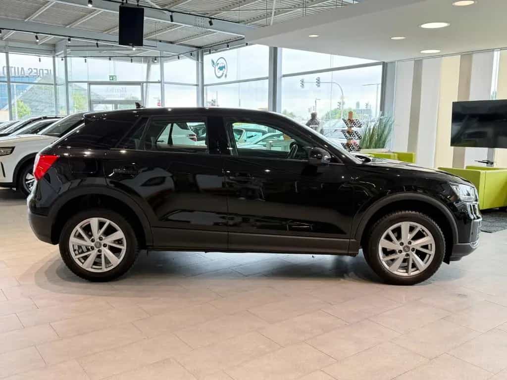 Audi Q2 30 TFSI basis*Bluetooth*PDC*Navi*Tempomat* 01/2019-photo-6