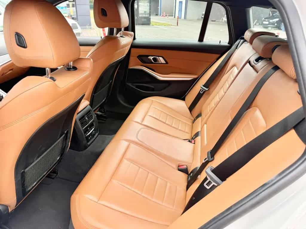BMW 320 d xDriveM Sport,Laser,Leder,HeadUp, 12/2019-photo-11