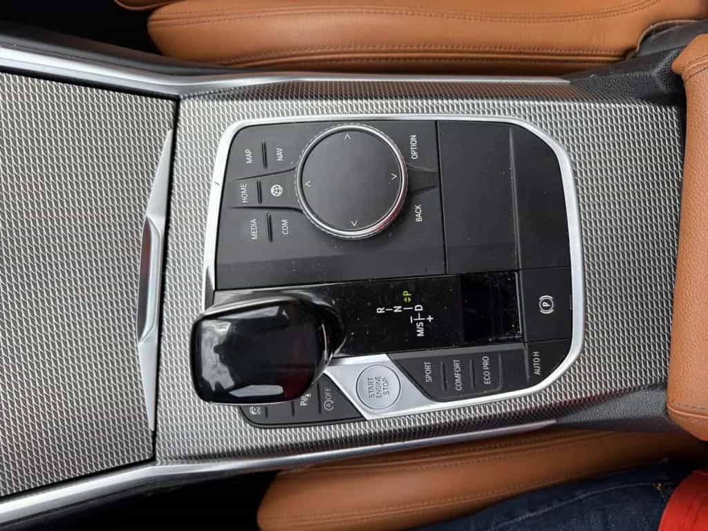 BMW 320 d xDriveM Sport,Laser,Leder,HeadUp, 12/2019-photo-17