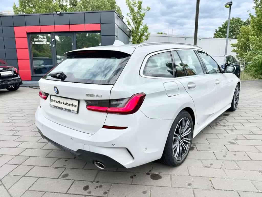 BMW 320 d xDriveM Sport,Laser,Leder,HeadUp, 12/2019-photo-2