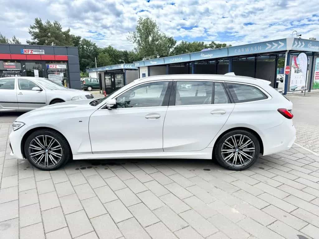 BMW 320 d xDriveM Sport,Laser,Leder,HeadUp, 12/2019-photo-7