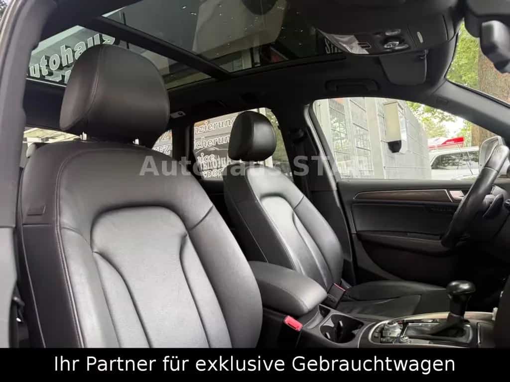 Audi Q5 S-LINE quattro / PANORAMA-KAMERA-LEDER 08/2015-photo-14