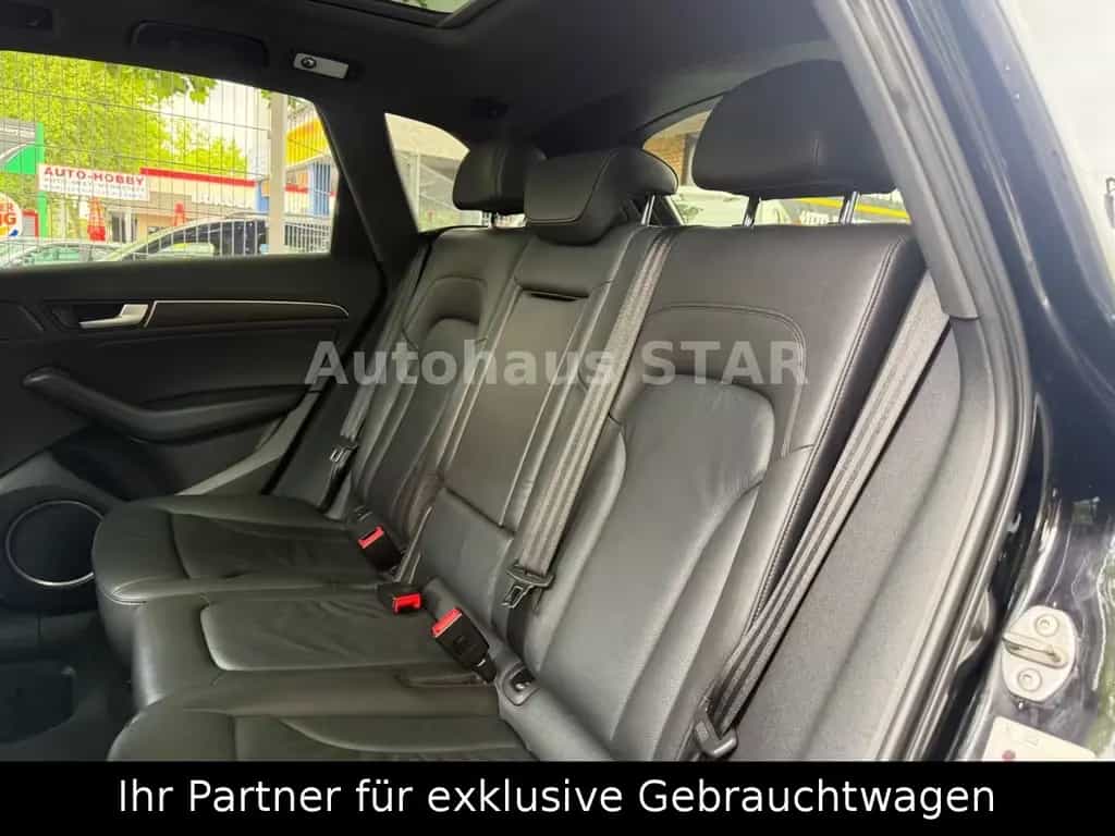 Audi Q5 S-LINE quattro / PANORAMA-KAMERA-LEDER 08/2015-photo-16