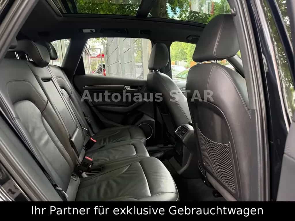 Audi Q5 S-LINE quattro / PANORAMA-KAMERA-LEDER 08/2015-photo-17