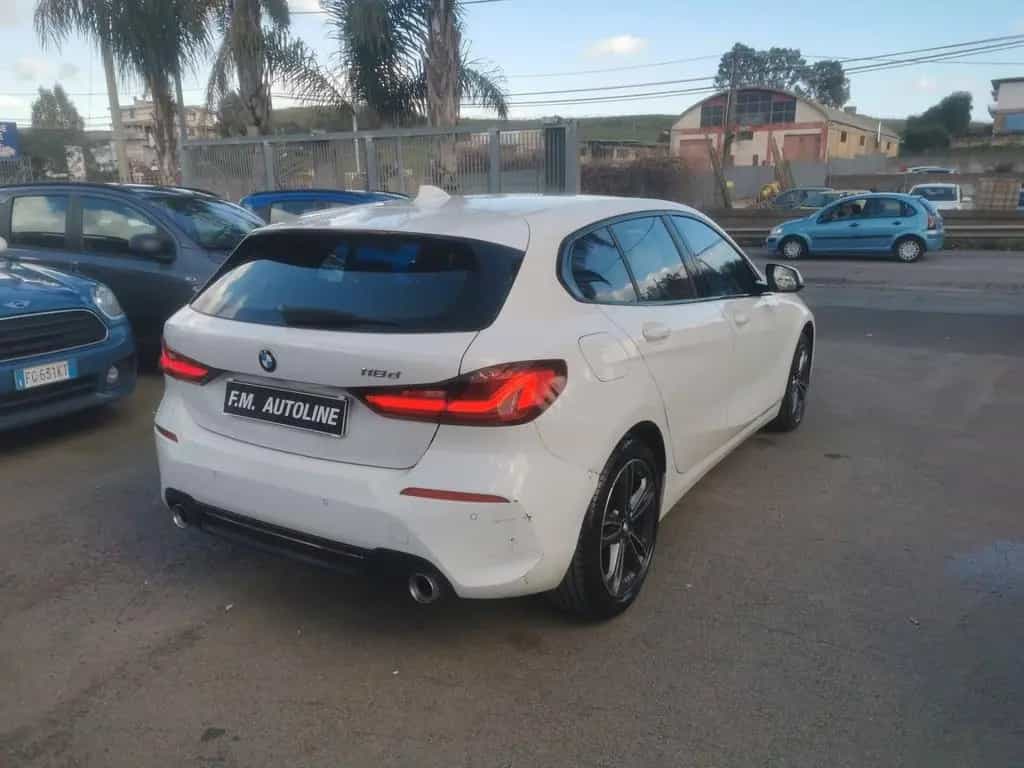 BMW 118 d 5p Sport cv 150 Automatic 2021 KM 84.80 04/2021-photo-3