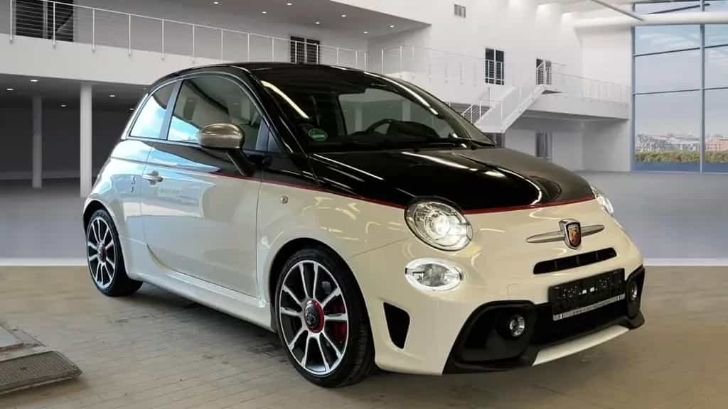 Abarth 595 Turismo 500 / 595 Turismo Dualogic *XENON|PANORAMA|PDC* 12/2021-photo-0